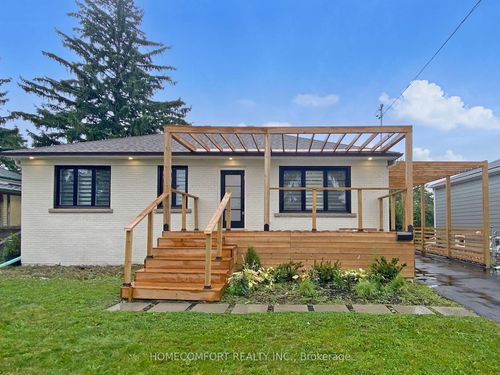 270 Brighton Ave, North York, ON, M3H4E9 | Card Image