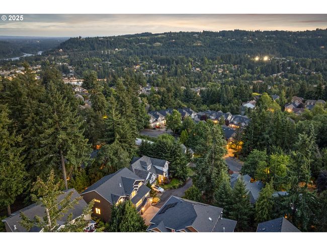 23073 Bland Cir, House other with 5 bedrooms, 3 bathrooms and 3 parking in West Linn OR | Image 44