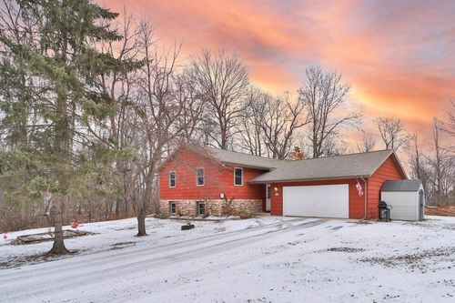 46718 Melody Lane, Garrison, MN, 56450 | Card Image