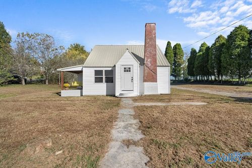 805 Main St, Ragland, AL, 35131-3151 | Card Image