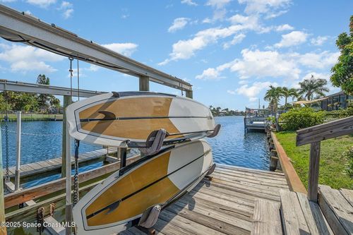 426 Neptune Dr, Satellite Beach, FL, 32937-3825 | Card Image