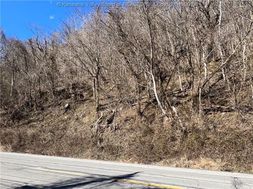 7245 Dupont Ave, Cedar Grove, WV, 25039 | Card Image