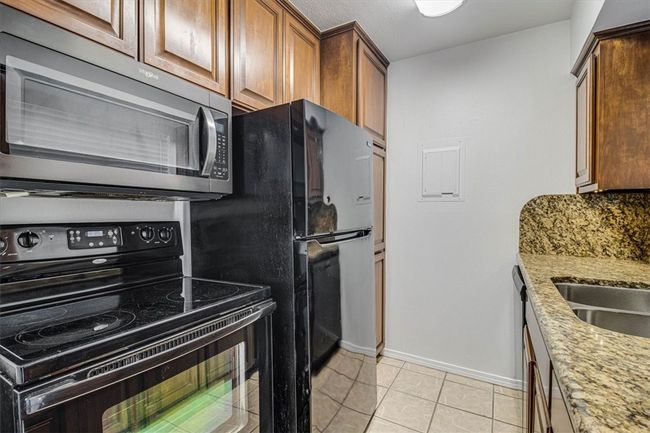 J - 7122 Premont Dr, Condo with 1 bedrooms, 1 bathrooms and 2 parking in Corpus Christi TX | Image 19