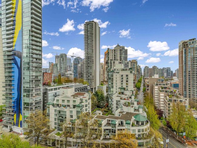 1806 - 1408 Strathmore Mews, Condo with 1 bedrooms, 1 bathrooms and 1 parking in Vancouver BC | Image 18