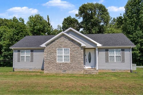 104 Leigh Anna Cir, Lafayette, TN, 37083-3371 | Card Image