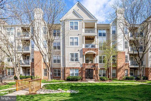 unit-3107-3003 Nicosh Cir, FALLS CHURCH, VA, 22042-1243 | Card Image