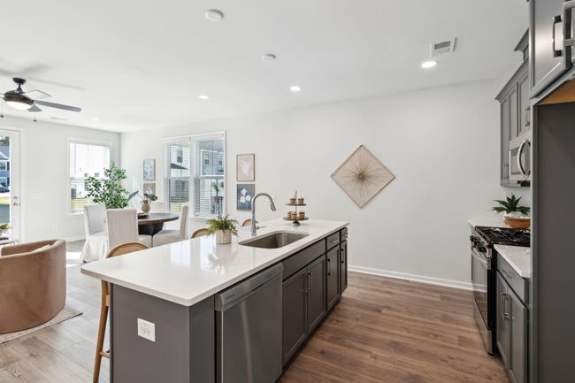 376GreenFernDr-KeenEyeMarketing-011 | Image 5