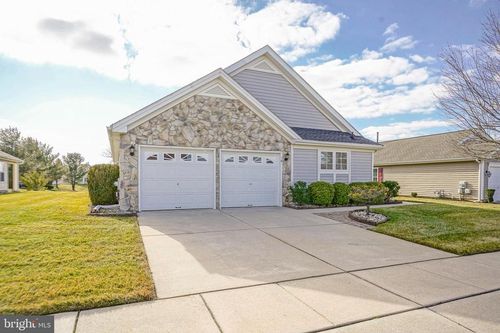 16 Magnolia Ln, SEWELL, NJ, 08080-2480 | Card Image