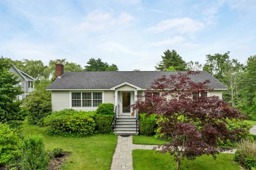 6 Bassett Rd, Wolfeboro, NH, 03894-4101 | Card Image