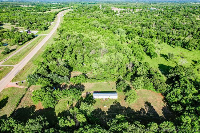 47020 W Highway 66, House other with 3 bedrooms, 2 bathrooms and null parking in Depew OK | Image 4