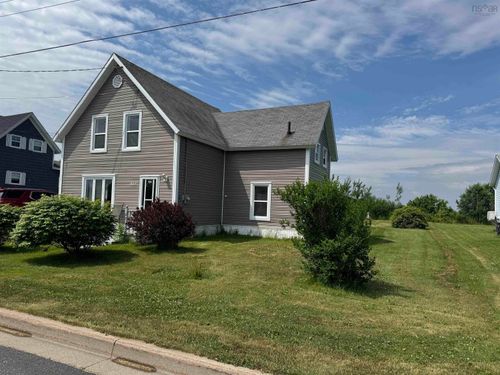 459 Atlantic St, Sydney Mines, NS, B1V1X2 | Card Image