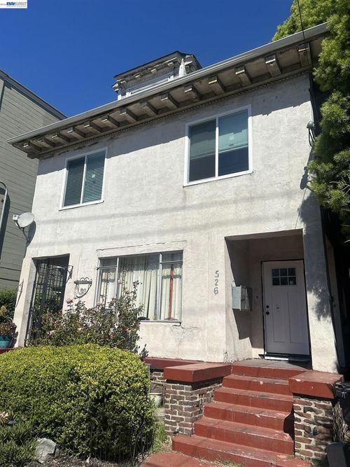 528 41st St, Oakland, CA, 94609-2412 | Card Image