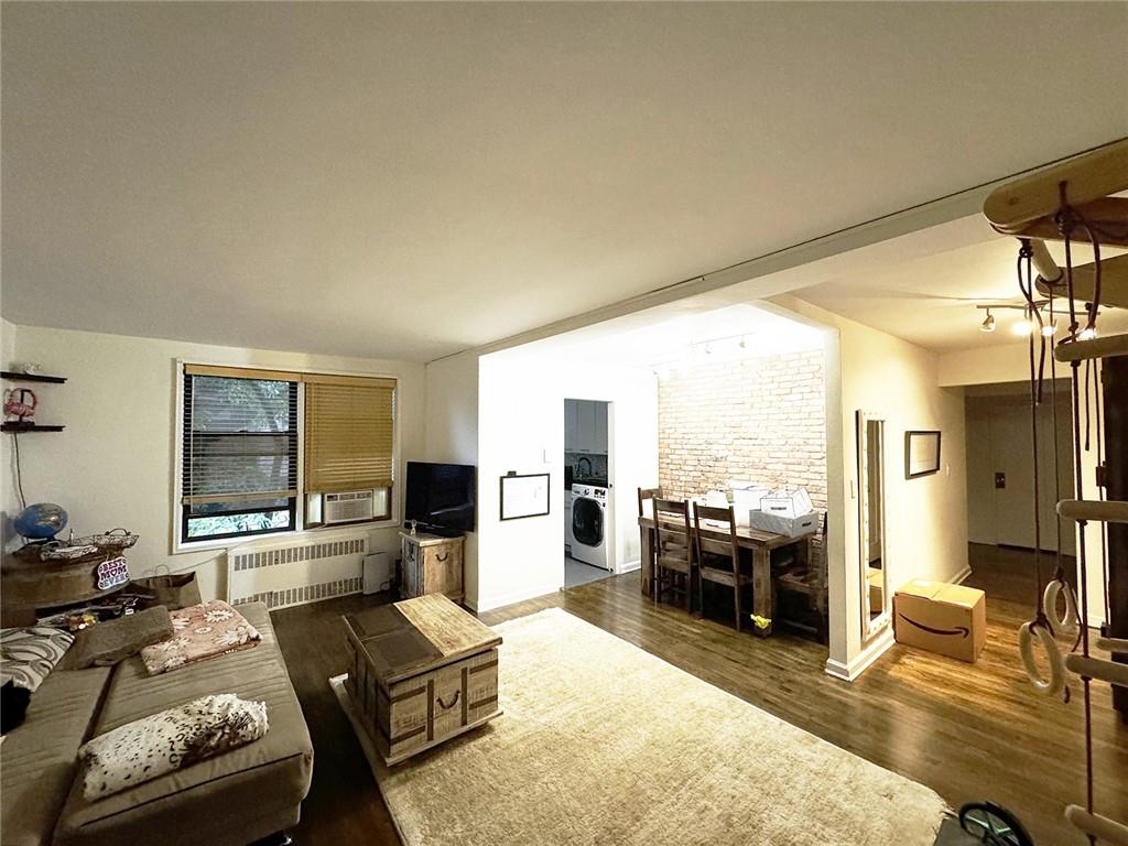 1E 2741 28th Street, For Sale in Brooklyn Zoocasa