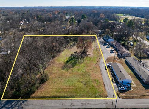 0 Compress St, Dyersburg, TN, 38024 | Card Image