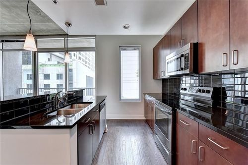 unit-828-44 Peachtree Pl Ne, Atlanta, GA, 30309-5402 | Card Image