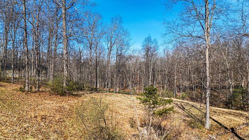Lot 11 Farmington Dr, STAUNTON, VA, 24401-6272 | Card Image