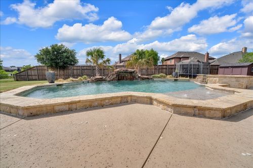 2824 Stackhouse St, Fort Worth, TX, 76244-5268 | Card Image