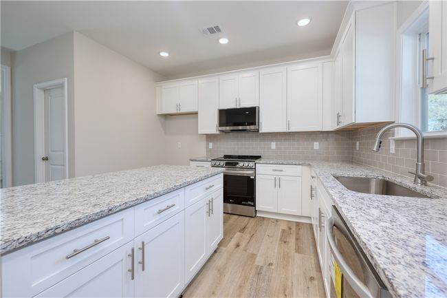 165 Meadowlark Dr, Home with 4 bedrooms, 3 bathrooms and null parking in SMITHS STATION AL | Image 19