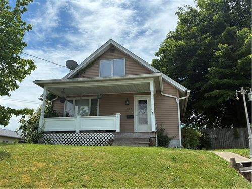 319 Phillips St, Charleroi, PA, 15022-1030 | Card Image