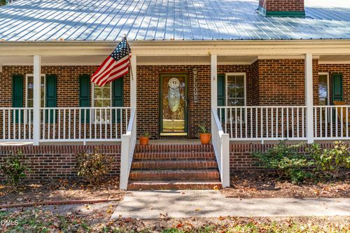 1324 Nc 96 Hwy S, Zebulon, NC, 27597-9247 | Card Image