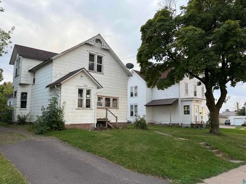 1218 & 1222 Lake Shore Dr W, Ashland, WI, 54806 | Card Image