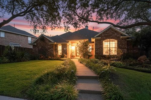 5900 Sandhill Cir, The Colony, TX, 75056-3675 | Card Image