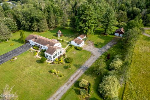 296 Voorhees Rd, Amsterdam, NY, 12010-6268 | Card Image