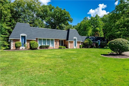3707 Guilford Dr, Fairview Twp, PA, 16506 | Card Image