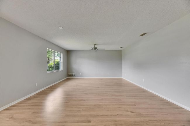 1214 - 1214 Haddington Cir, Condo with 2 bedrooms, 2 bathrooms and null parking in SUN CITY CENTER FL | Image 16