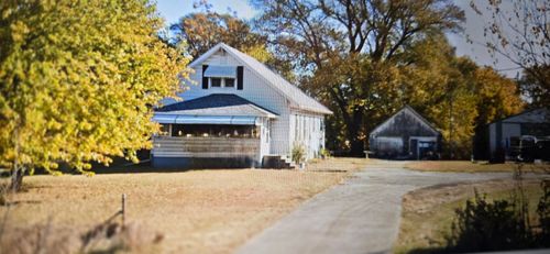 1103 N Us Highway 41, Morocco, IN, 47963-8216 | Card Image