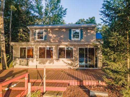 N8660 Deerborn Rd, Westfield, WI, 53964-8058 | Card Image