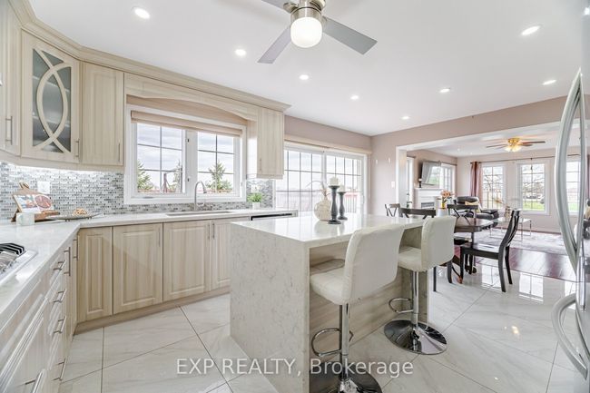 810 Cousens Terr, House other with 5 bedrooms, 3 bathrooms and 2 parking in Milton ON | Image 19
