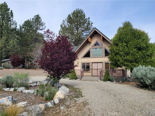 2405 Symonds Dr, Pine Mountain Club, CA, 93222 | Card Image