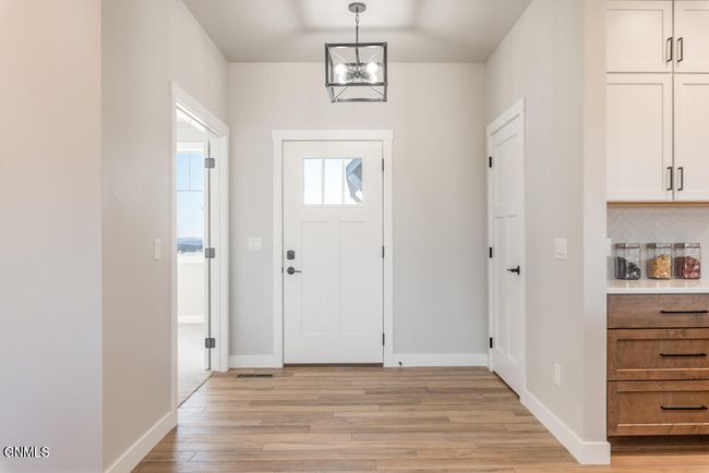 2020 Prairie Hawk Dr, Townhouse with 3 bedrooms, 2 bathrooms and null parking in Bismarck ND | Image 17