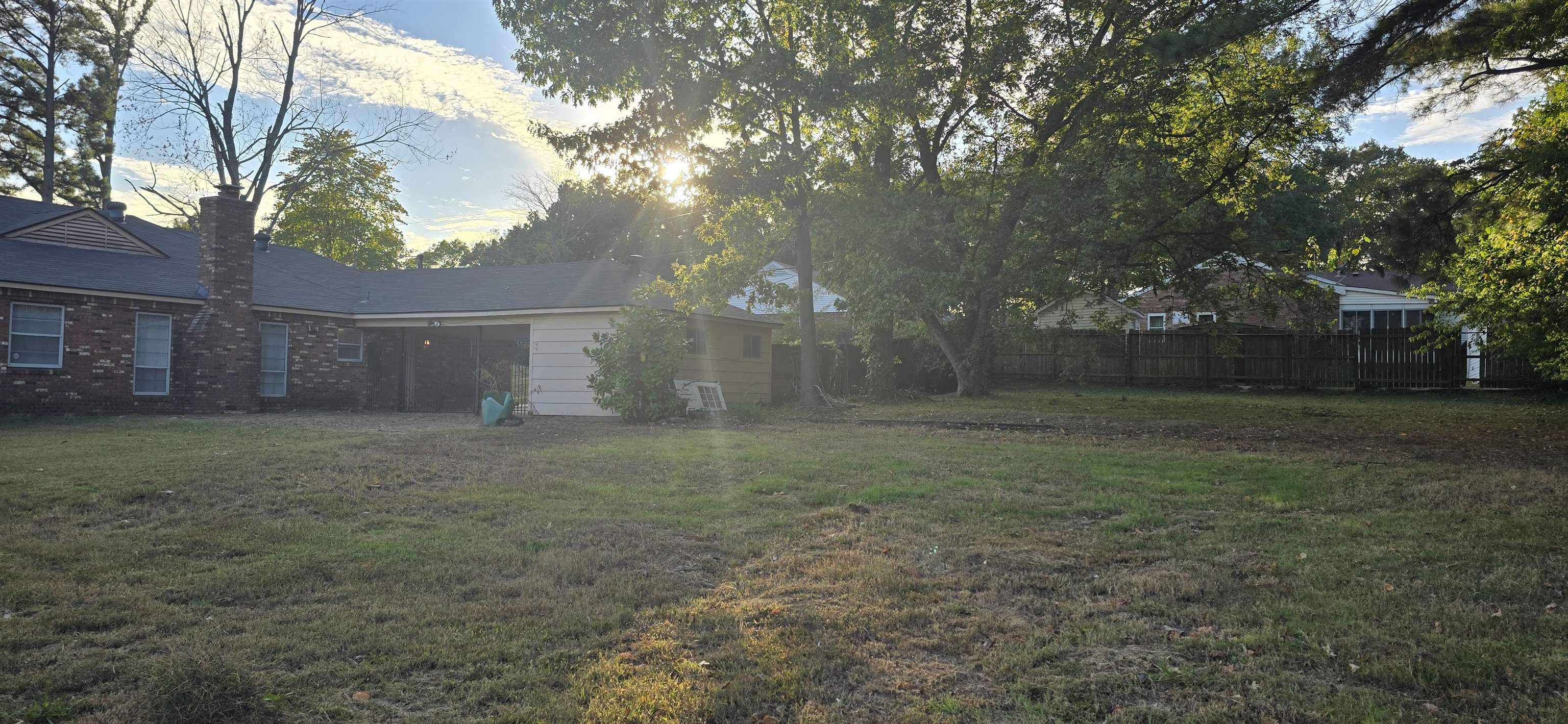 Land in Memphis