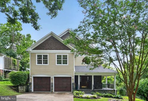 6202 Windward Pl, BETHESDA, MD, 20816-3226 | Card Image