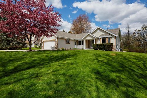 W265N6770 Yarotta Circle, Lisbon, WI, 53089 | Card Image