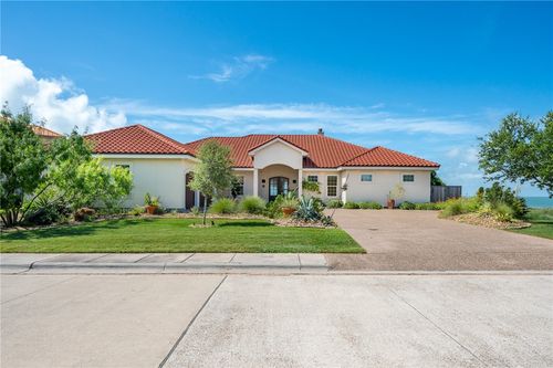 112 Baypoint Dr, Portland, TX, 78374-1610 | Card Image