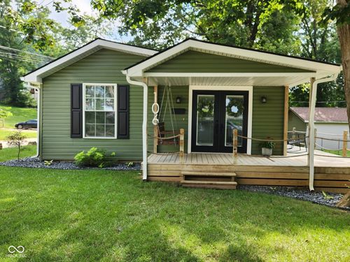 106 Ferry St, Madison, IN, 47250-3607 | Card Image