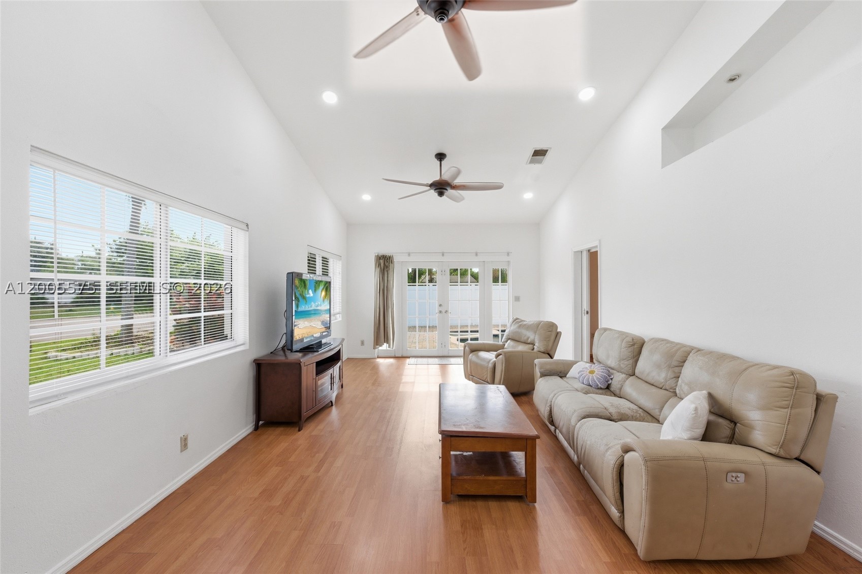 Residential in Oakland Park