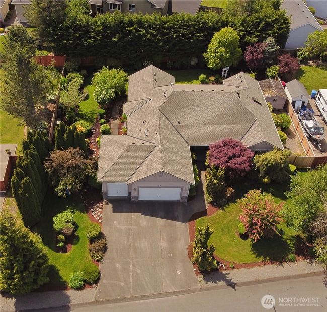 Front from the air | Image 31