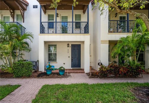 2559 Sw 119th Ter, Miramar, FL, 33025-5605 | Card Image