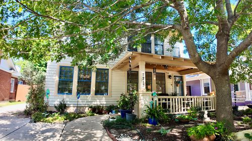 2212 5th Ave, Fort Worth, TX, 76110-1940 | Card Image