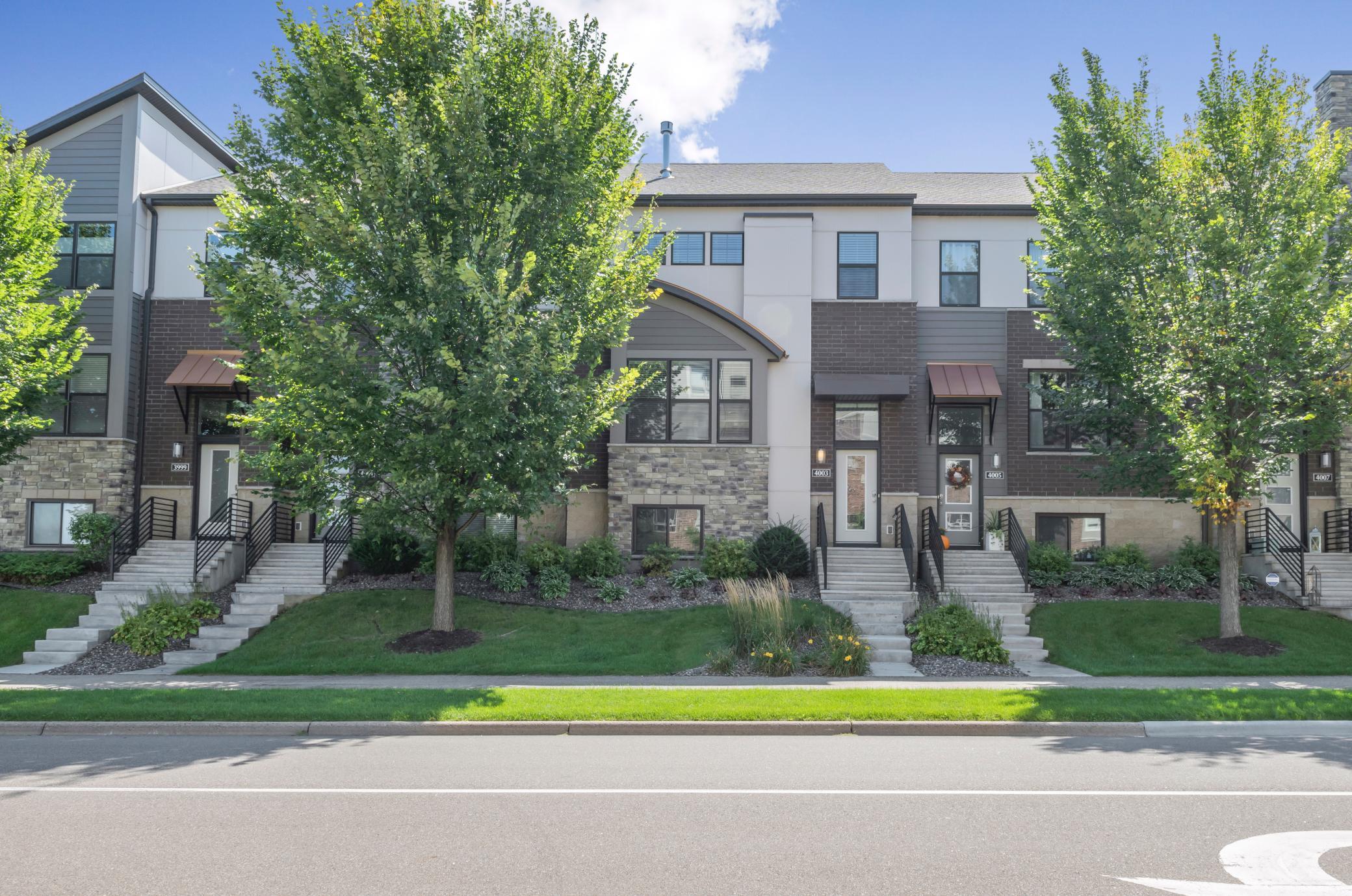 River Valley Way, Saint Paul, MN 55122