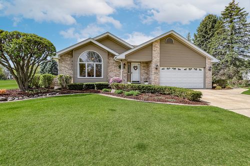 3204 Hickory Creek Drive, New Lenox, IL, 60451 | Card Image
