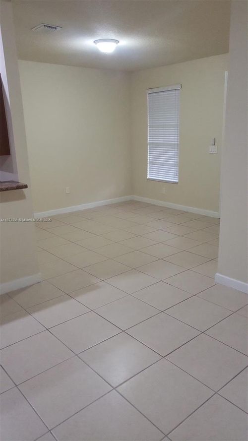 0-9225 Sw 170th Ave, Miami, FL, 33196-2955 | Card Image