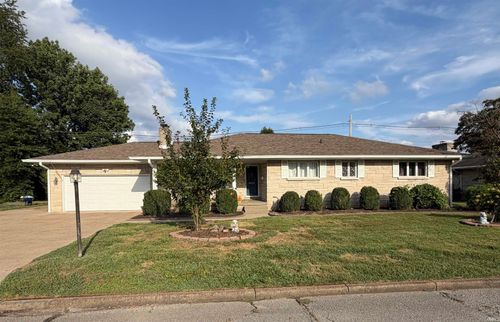 620 E Blue Ridge Drive, Evansville, IN, 47714-0623 | Card Image