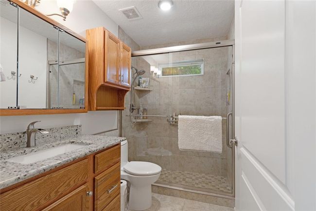 5004 Colmesneil St, House other with 4 bedrooms, 3 bathrooms and 2 parking in Pearland TX | Image 32