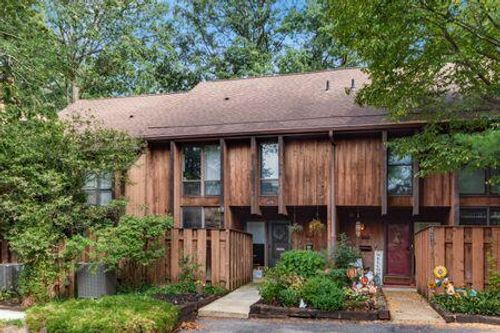 9-5070 Strawpocket Ln, Westerville, OH, 43081-4435 | Card Image