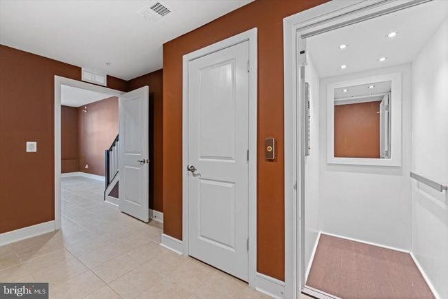 42869 Littlehales Ter, Townhouse with 3 bedrooms, 3 bathrooms and null parking in ASHBURN VA | Image 8